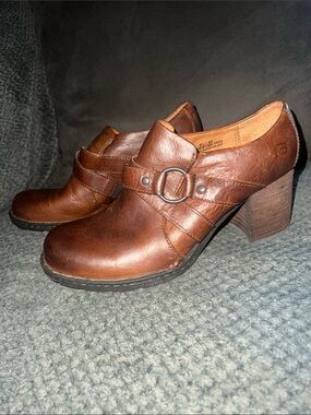 Born Brown Leather Buckle Heeled Ankle Shoes